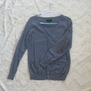 Twenty One Men grey button down cardigan elbow patches